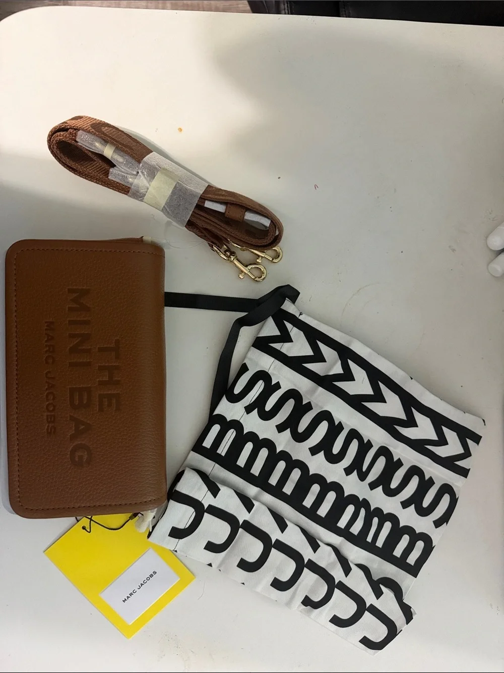Marc Jacobs Brown The Mini Bag Crossbody Phone Case with Black-White Dust Bag